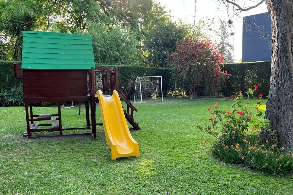 Casa En Ing. Maschwitz Con Gran Parque Y Pileta Holiday home *