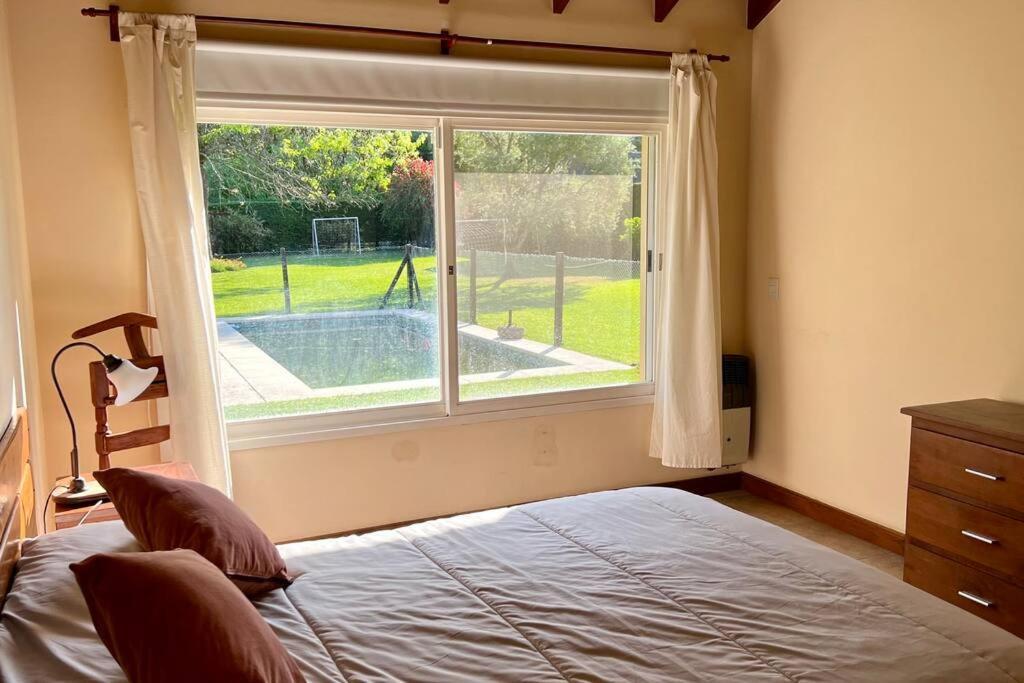Casa En Ing. Maschwitz Con Gran Parque Y Pileta