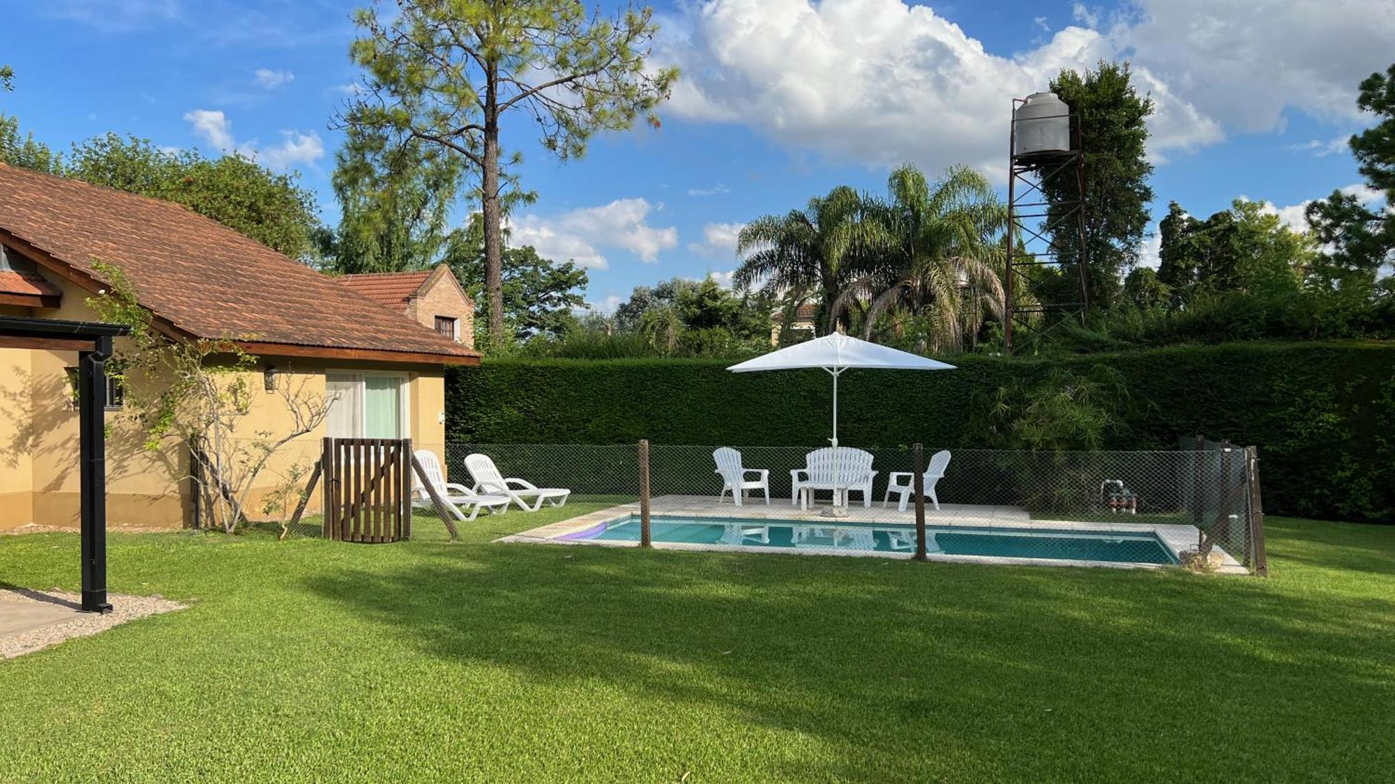 Casa En Ing. Maschwitz Con Gran Parque Y Pileta Holiday home