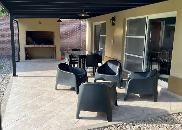 Casa En Ing. Maschwitz Con Gran Parque Y Pileta