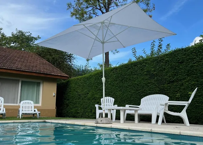 Casa En Ing. Maschwitz Con Gran Parque Y Pileta